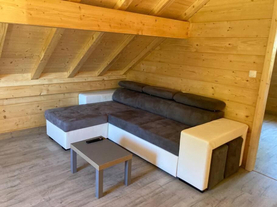 Forest Jura Lodge - Chalet Des Sapins Alièze المظهر الخارجي الصورة